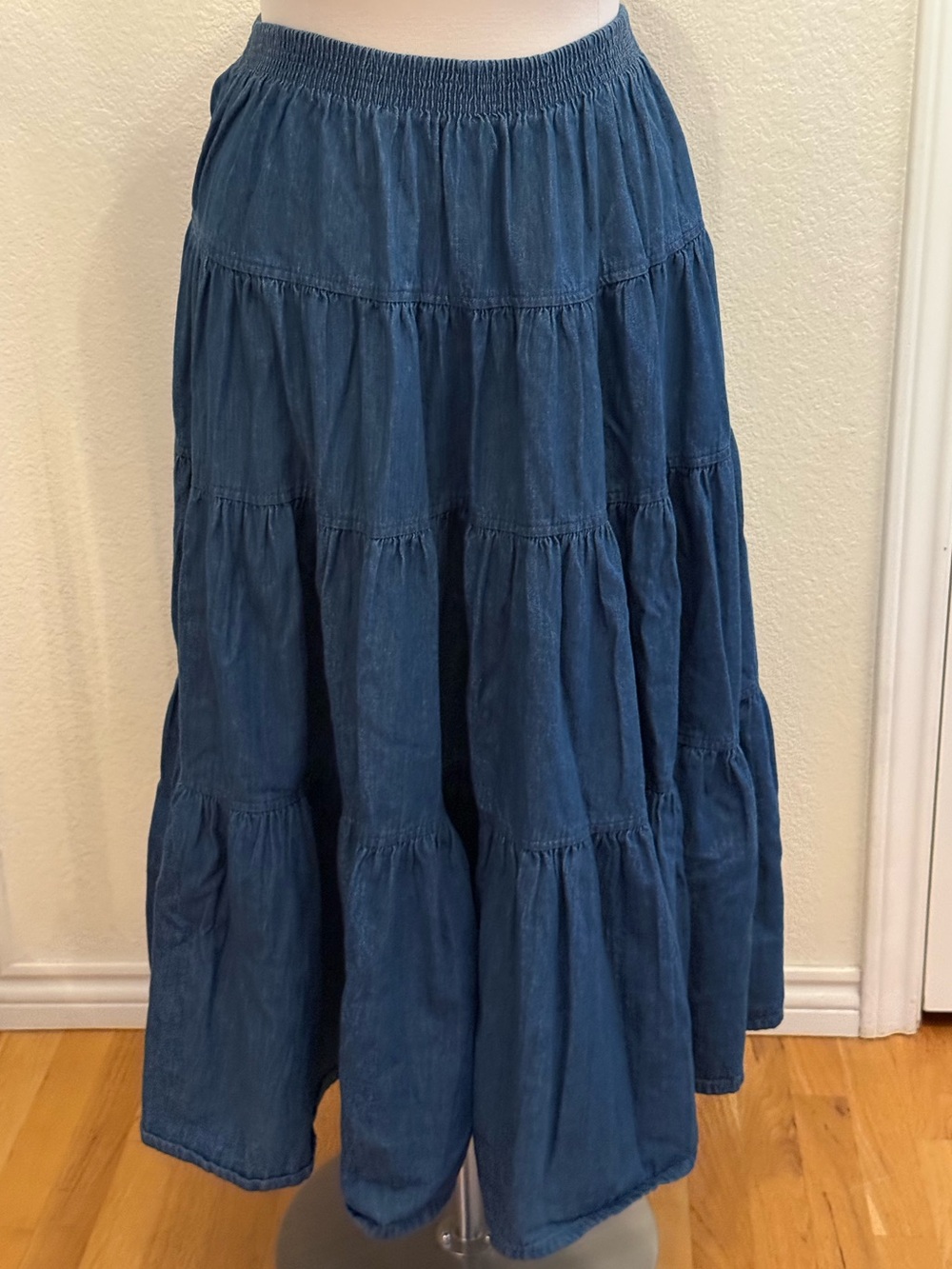 Willowbend Women's Tiered Maxi Denim Skirt Size XL